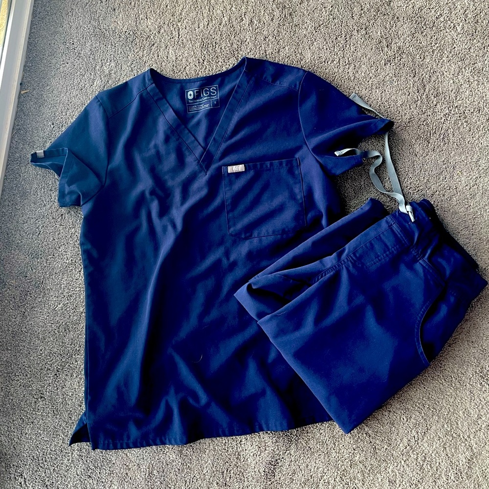 Navy blue Figs scrubs